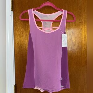 Golden dreamer flow tank crowned athletics